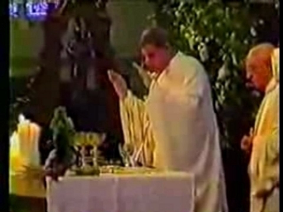 2 minutes du peuple la messe François Perusse