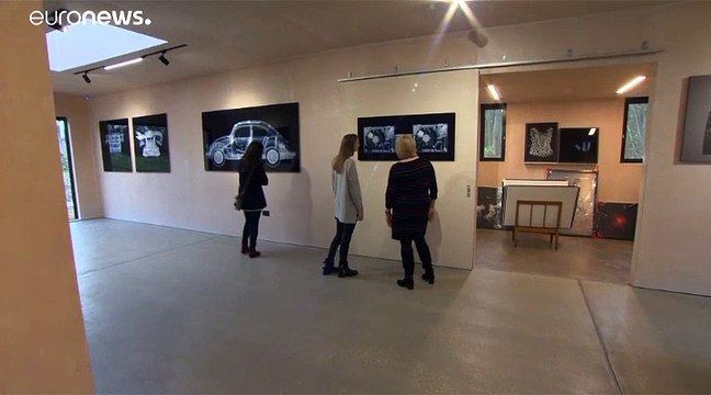 Arte: galleria d'arte a raggi X nel Kent