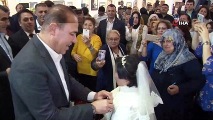 Down sendromlu Özlem'in düğün hayali gerçek oldu