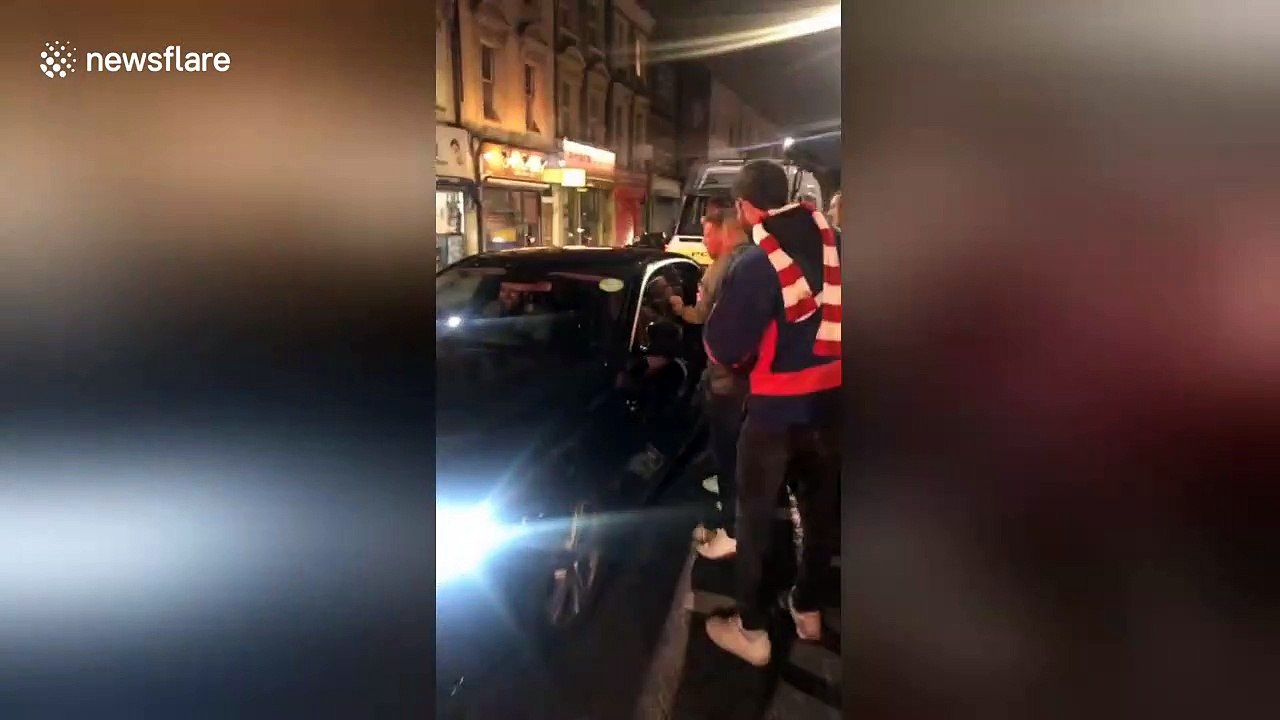 Matteo Guendouzi celebrates Arsenal win against Tottenham with fans
