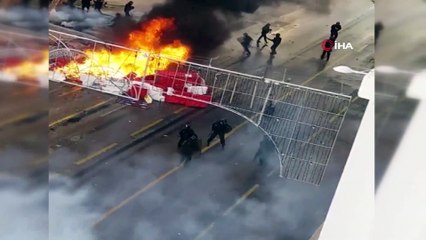 - 'Sarı Yelekliler' Protestosuna Öğrenciler De Katıldı- Fransa’da Yüzlerce Lise Eğitime Ara Verdi