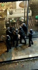 Arrestation rue de Berri, à Paris