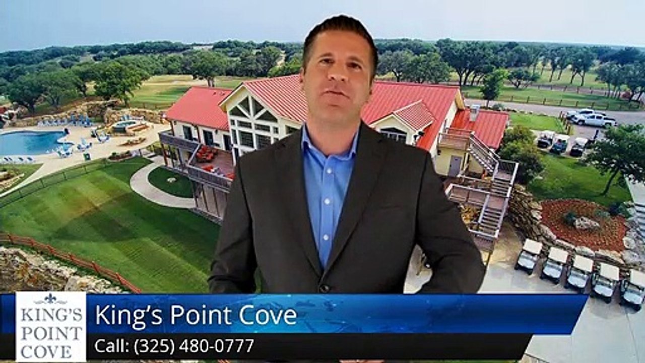 San Angelo TX Championship Golf Resort | Lakefront Cabins Infinity Pool