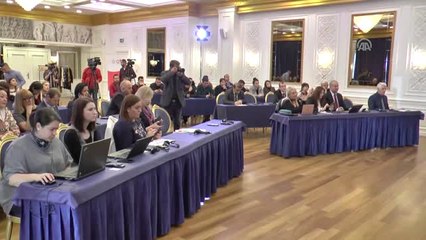 Arnavutluk'ta "Haber Ajanslarına Karşı Yalan Haberler" Konferansı
