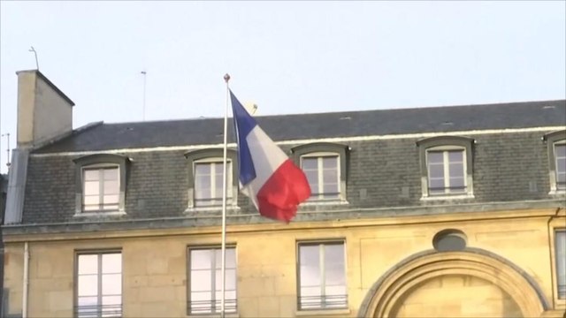 هل ستنجح مساعي الحكومة الفرنسية لحل أزمة السترات الصفراء ؟