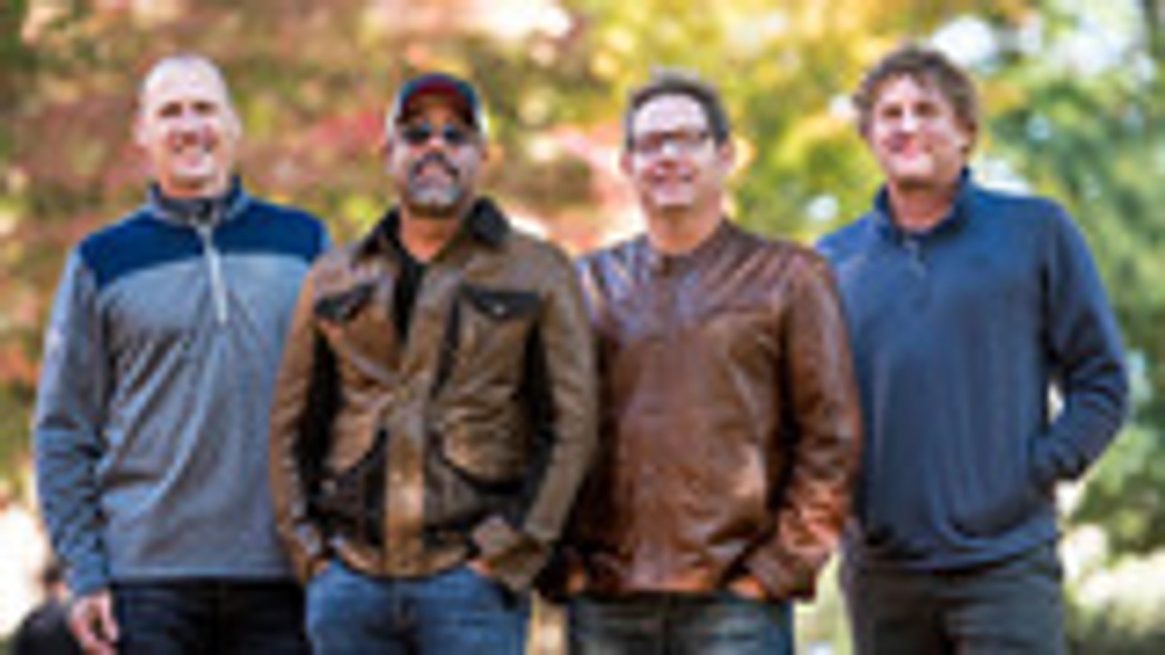 Hootie and The Blowfish Announce 44-Date North American Tour, Barenaked Ladies to Support | Billboard News