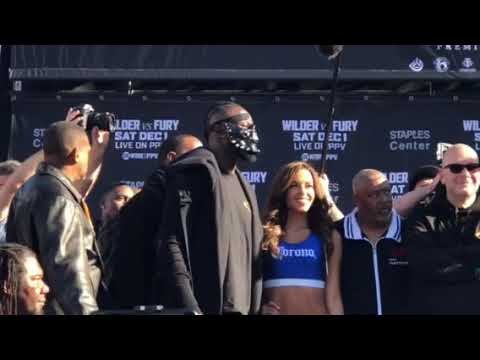 Deontay Wilder vs Tyson Fury - FACE OFF @ WEIGH IN