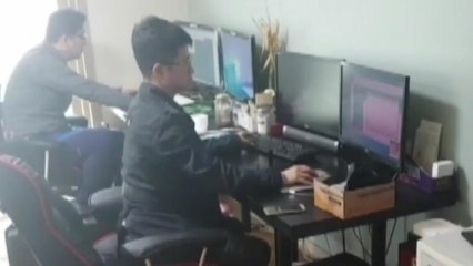 4천억대 도박 사이트 제작·운영 일당 검거 / YTN