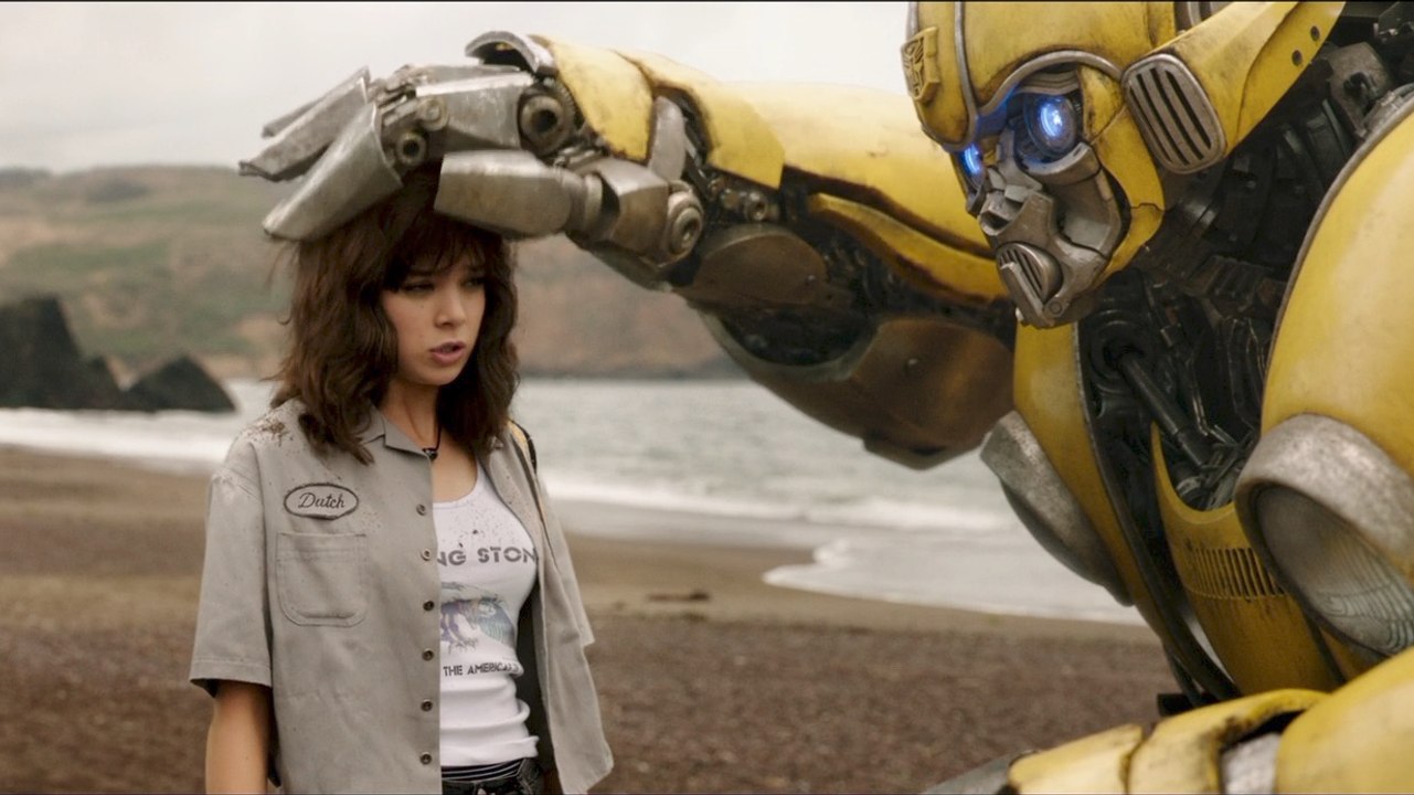 Hailee Steinfeld, John Cena  Bring The Origins Of Transformers Back