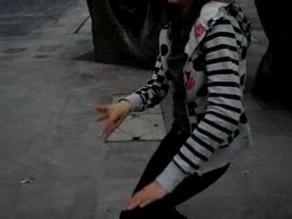 MymiteK dance electro