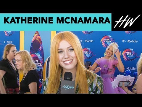 Shadowhunters Katherine McNamara Calls Out Dominic Sherwood & Isaiah Mustafa! | Hollywire