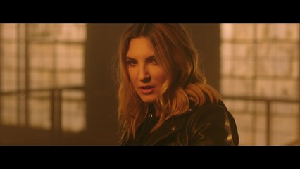 Julia Michaels - In This Place