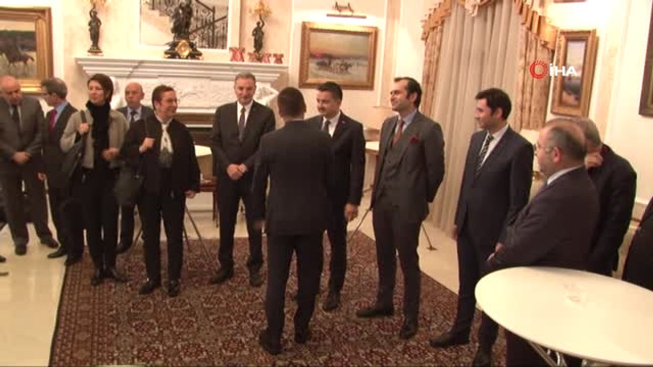 Tarım ve Orman Bakanı Kiev'de- Tarım ve Orman Bakanı Bekir Pakdemirli: - "Bölgemizde 21 Trilyonluk...