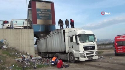 İş Arkadaşları Zamanla Yarıştı... Çöp Konteynerine Düşen Temizlik İşçisi Hayatını Kaybetti