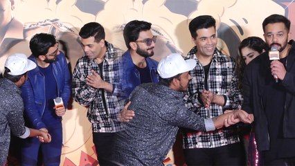 Deepika - Ranveer का सबसे बड़ा दीवाना, बदन पर गुदवा लिया DeepVeer का टैटू; देखें वीडियो | Boldsky