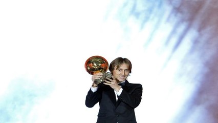 Ballon d'Or 2018 : la cérémonie de la gênance et du malaise #Trashtalk #Mouv13Actu