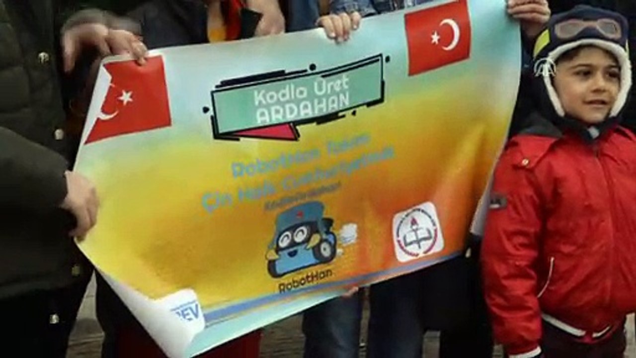 Robotik yarışması şampiyonu Ardahanlı öğrenciler Çin'e uğurlandı - ARDAHAN