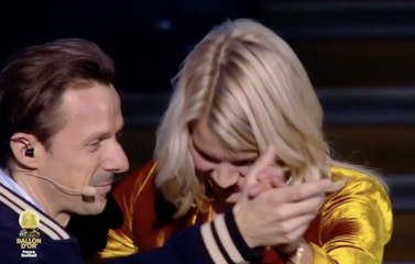 ''Tu sais twerker ?'' : dérapage de Martin Solveig (Ballon d'or 2018) - ZAPPING TÉLÉ DU 04/12/2018