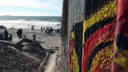 A tentativa dos migrantes de romper a fronteira americana