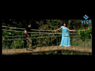 Gayathri & Jagapathi Babu Romantic Song in Six Telugu Movie