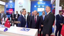 - Bakan Turhan ‘Bakutel-2018’ Fuarı’nda Türkiye ulusal standını ziyaret etti