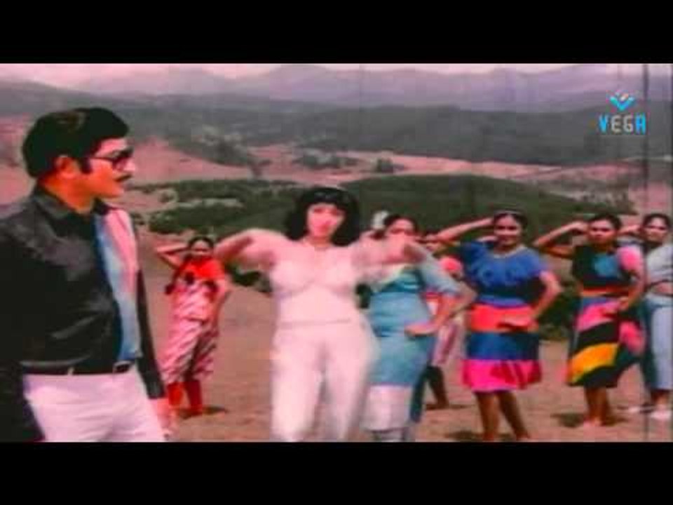 De De Didikudi Video Song MAHAA MANISHI