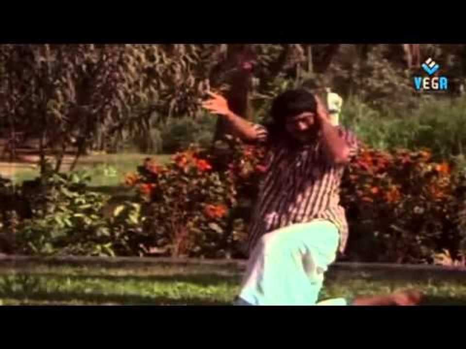 Kadhal Kadhal  Video Song 01