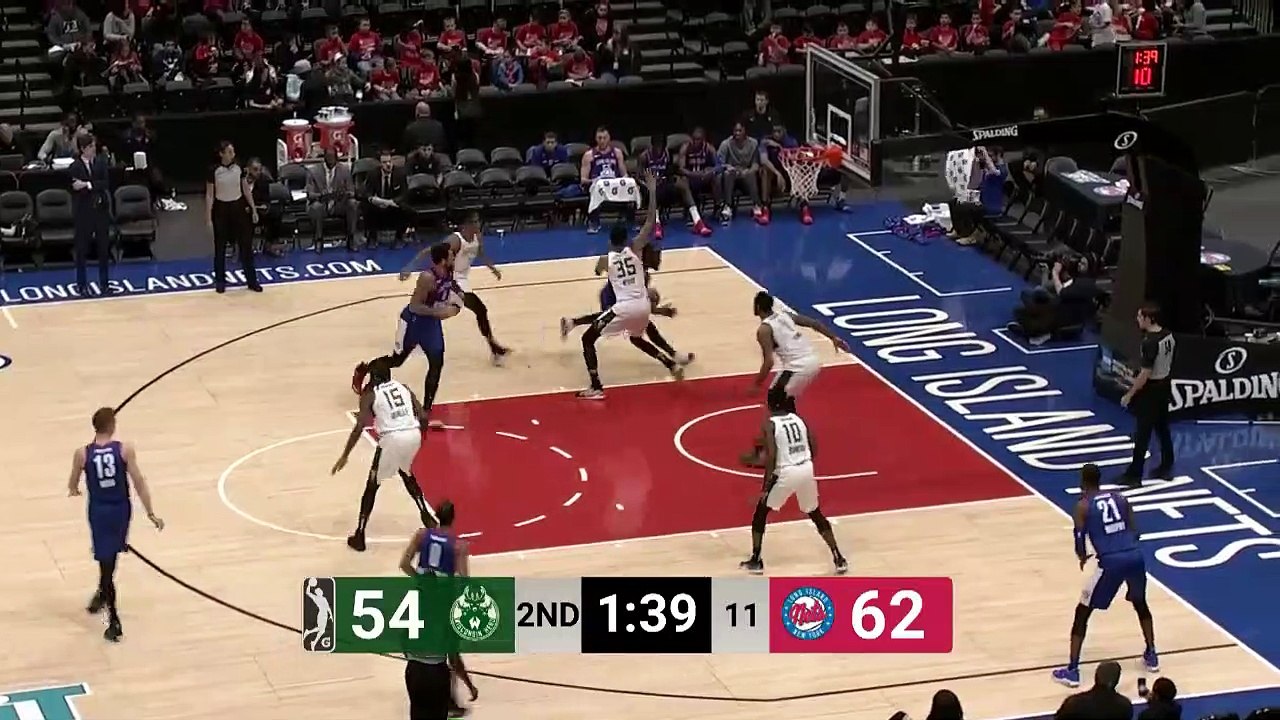 2-pointer by Drew Gordon