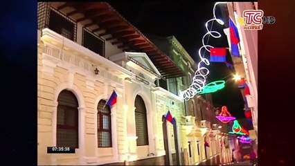 Quito nocturno en sus festividades de fundación