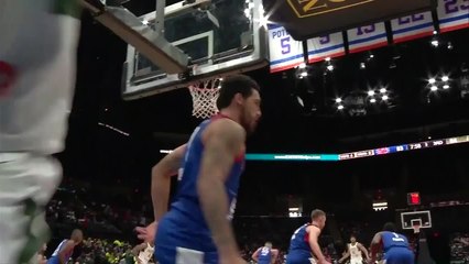 Drew Gordon gets up for the big rejection