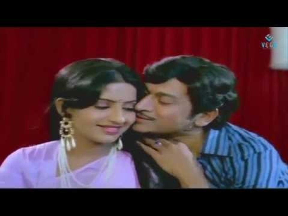 Ambika & Dr Rajkumar Kannada Movie Apoorva Sangama Songs Back To Back