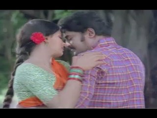 Love Song Of Rajinikanth & Radha Video Song Naa Gunde Palikindhi