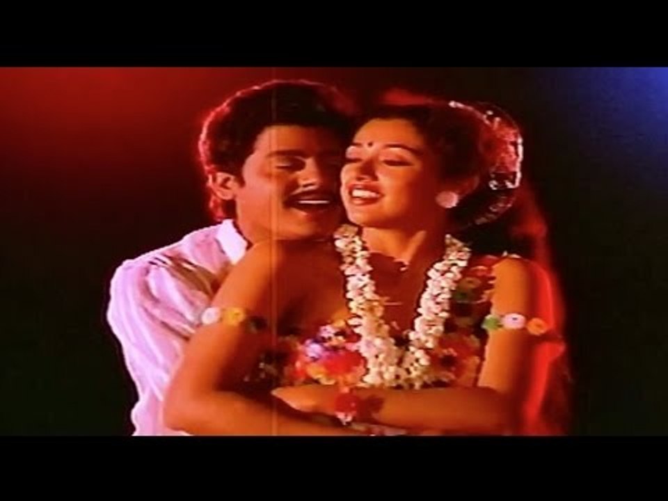 Ilaiyaraaja Super Hit Video Song Arumbaki || Tamil Hit Songs || Gouthami & Ramarajan