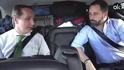 Santiago Abascal: "Que se levanten las alfombras y se abran las persianas. 37 años son demasiados en el Gobierno"