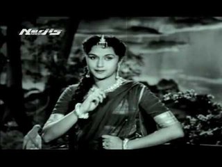 Aai Jhoomti Bahaar Laayi Dil