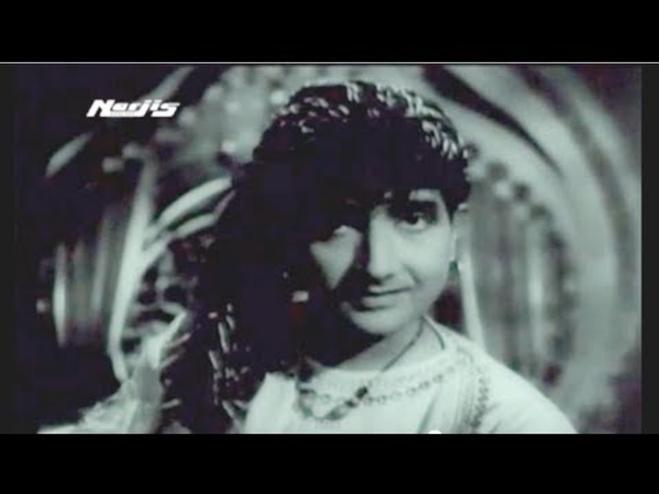 Chandan Ka Palna Resham Ko Dori