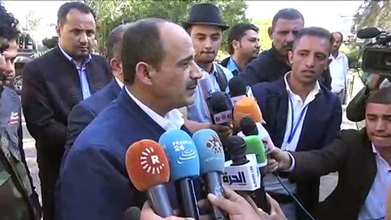 المتمردون اليمنيون يغادرون صنعاء للمشاركة في محادثات السويد