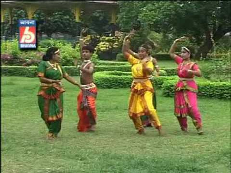 Shyamla Boron Bangla Mayer || Projapoti Projapoti || Kazi Nazrul Islam || BHAVNA RECORDS