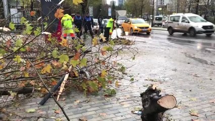 Esenyurt'ta Servis Minibüsü Devrildi (2) - İstanbul