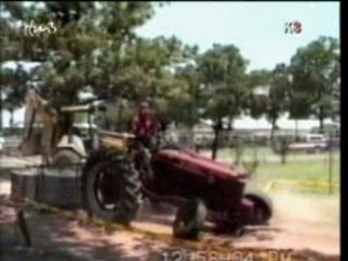 TRACTEUR DE OUF...........