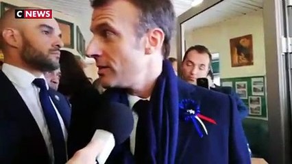 Gilets jaunes : le silence d'Emmanuel Macron pose question