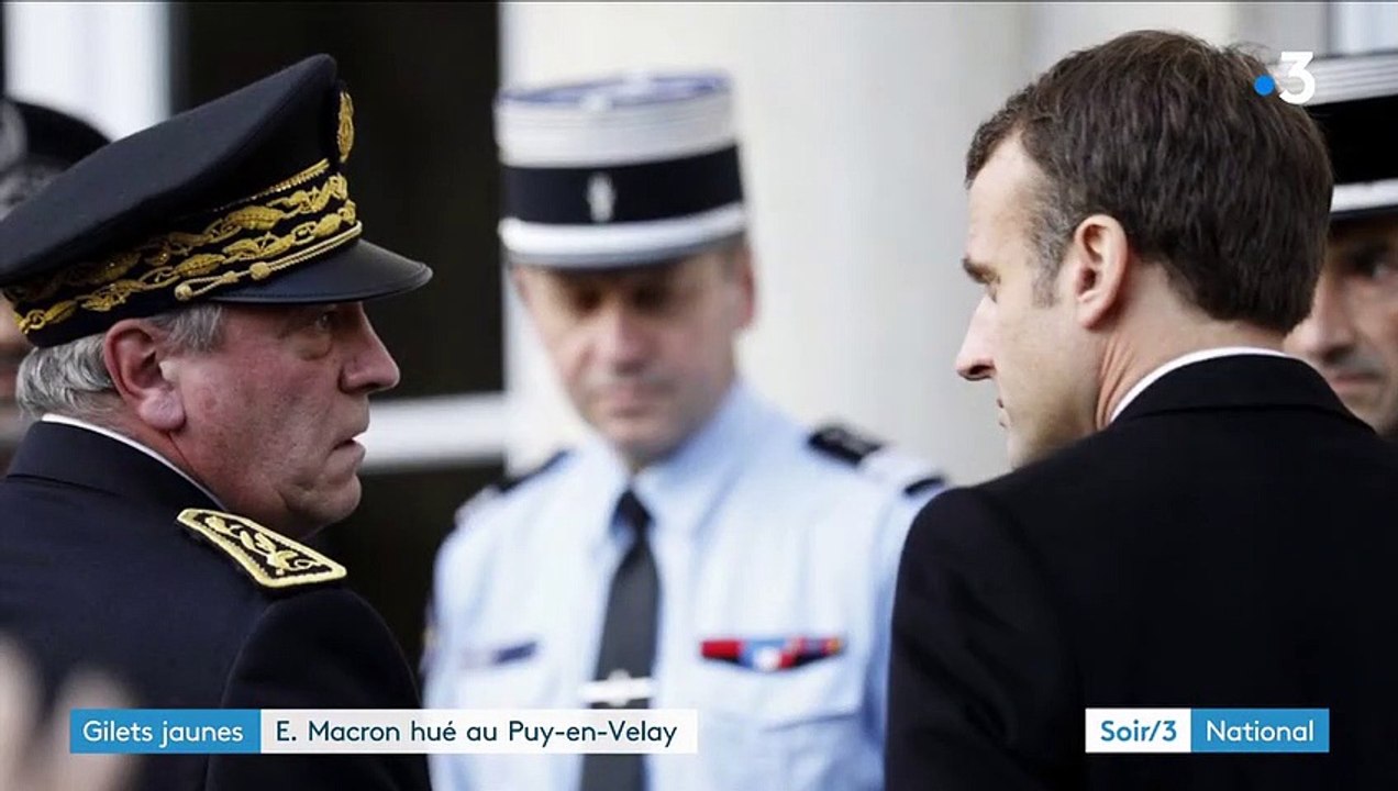 Haute-Loire : Emmanuel Macron pris à partie au Puy-en-Velay
