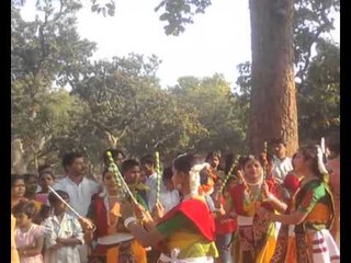 Dr. Ashoke Chatterjee - Rabindra Sangeet - Album: Durer Haoay -song :Dakhin Haoay