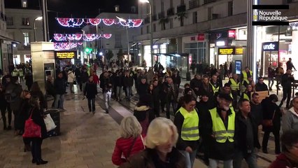 VIDEO. Tours : rassemblement de soutien aux victimes des manifestations des 30 novembre et 1er décembre