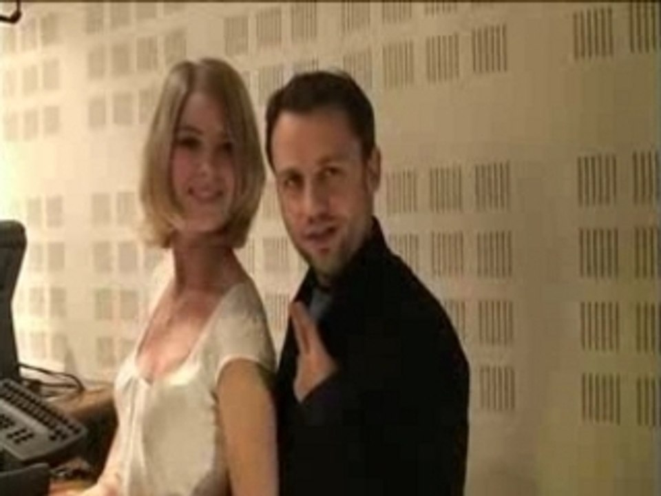 Christophe Maé "on s'attache" Lip dub Voltage 96.9