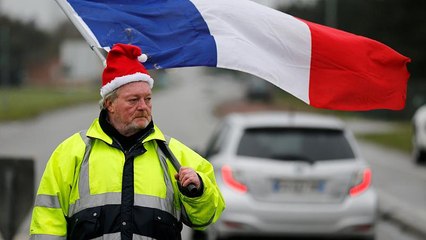I Gilet della protesta in Francia: Lille si tinge di giallo
