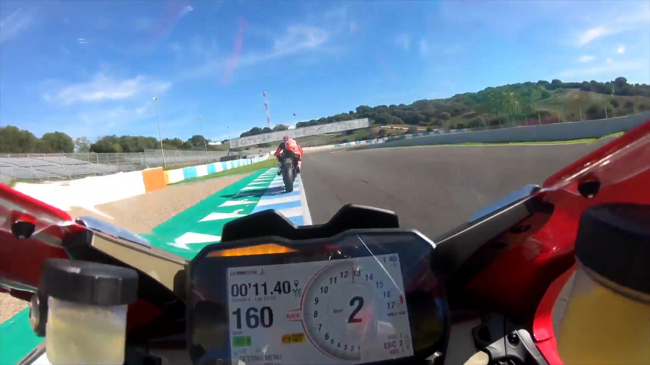 Ducati Panigale V4 R Jerez Test