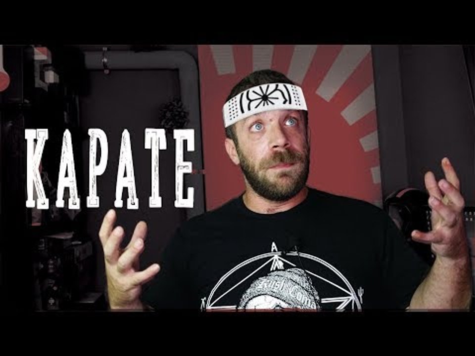 Γυρνώντας απο το καράτε...