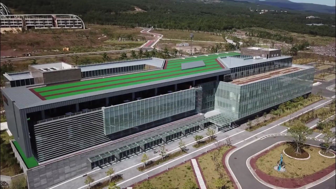 제주, 국내 첫 영리병원 허가...시민단체 반발 / YTN