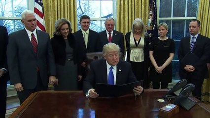 Fiscal especial de EEUU rechaza prisión para exasesor de Trump